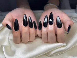 ネイル マツエク・マツパ アイブロウ Nail&eye Belire 新宿のネイルデザイン