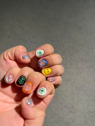 ネイル I-nailロング /ワンホン/キラキラのネイルデザイン