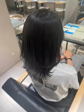 ミディアム カラー unami shibuya所属・ren ボブロブ/ミディアムのヘアスタイル