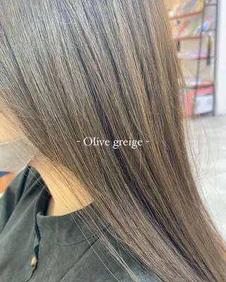 ロング 金山/レイヤー カット/Hikariのヘアスタイル