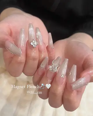 ネイル SALON ELVI.所属・SALON ELVI.のネイルデザイン