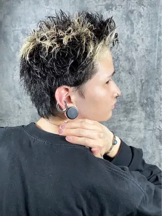 ショート パーマ ヘアアレンジ メンズ プレミアムバーバー新宿店所属・⚡️メンズ特化⚡️ 倉林 隼大のヘアスタイル