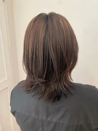 ミディアム 伊藤 優花のヘアスタイル