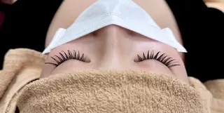 マツエク・マツパ 佐々木 菜名のマツエク・マツパデザイン