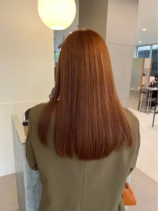 ロング カラー 高発色ブリーチ/ ハイレイヤー🪽aiのヘアスタイル