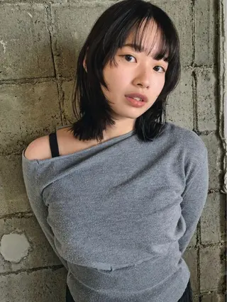 ミディアム カラー MIKU 倉敷／デザインカットのヘアスタイル