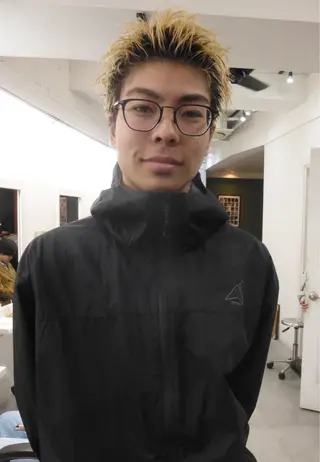 ショート カラー メンズ グランジヘア 無造作ヘアHYUGAのヘアスタイル