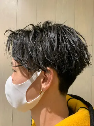ショート メンズ 糟谷 慈英のヘアスタイル