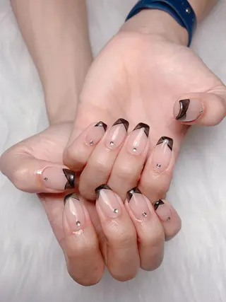 ネイル MiKi Nai池袋 長さだし得意のネイルデザイン