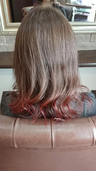 ミディアム カラー 美髪 カラーリストのヘアスタイル