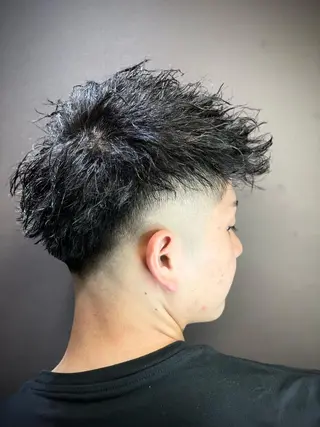 ショート パーマ 浅見 天翔のヘアスタイル