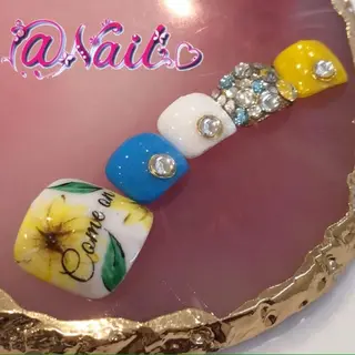 ネイル 小尾 栞のネイルデザイン