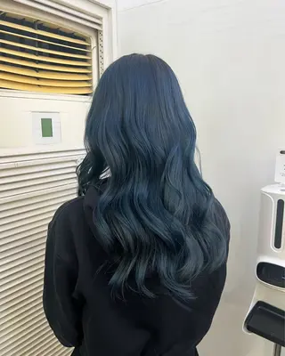 ロング 樽川 紗月のヘアスタイル