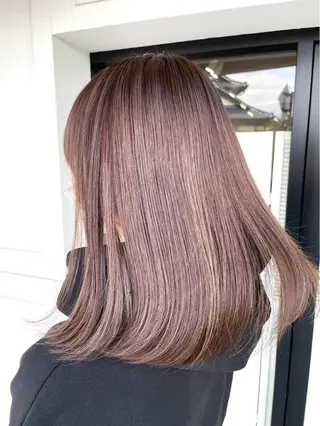 カラー GLITTER市村 志結のヘアスタイル