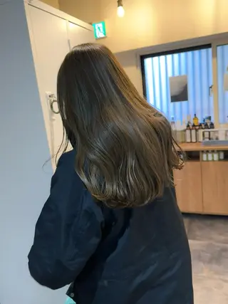 ロング カラー ハルカ/透け感カラー /顔周りレイヤーのヘアスタイル