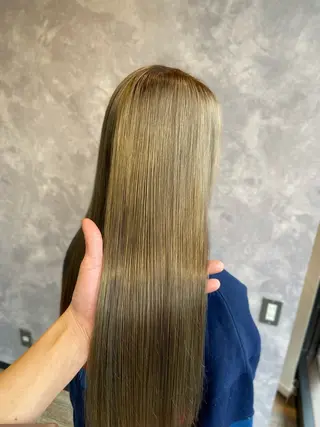 ロング The laughter/The bleach所属・山本 拓弥のヘアスタイル