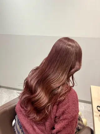 ロング SALOWIN大宮crest所属・大宮レイヤーカット× 透明感カラー　rioのヘアスタイル