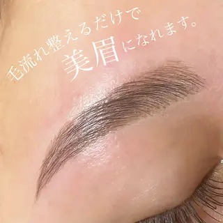 アイブロウ salut ayakaのマツエク・マツパデザイン