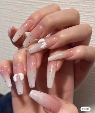 ネイル 長さ出し専門パーツ jenniferのネイルデザイン