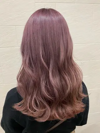 カラー HIYORI🌺 /ジェルムのヘアスタイル