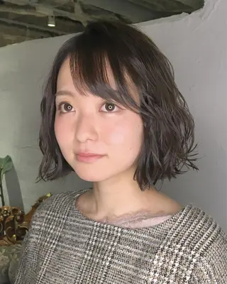 ミディアム カラー パーマ ヘアアレンジ エグチ アキラのヘアスタイル