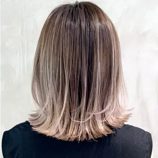 ミディアム パーマ カラー ITbyALBUM 下北沢店のヘアスタイル