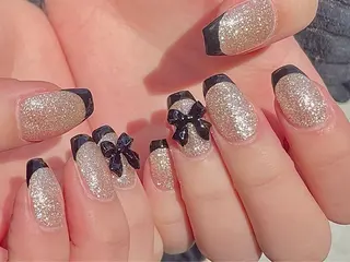 ミディアム NON-NONプラス所属・Ii / nailingのネイルデザイン