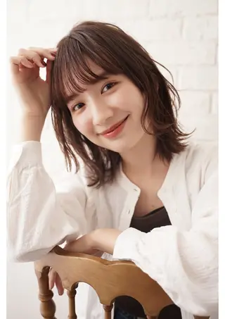 ミディアム カラー パーマ 佐藤 花帆のヘアスタイル