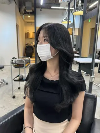 ロング カラー 韓国ヘア🇰🇷 YUKINAのヘアスタイル