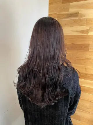 ロング 切りっぱなしボブイヤ リングカラー清水隆央のヘアスタイル