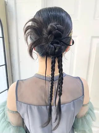 ヘアアレンジ uros.所属・uros.中目黒 moekaのヘアスタイル