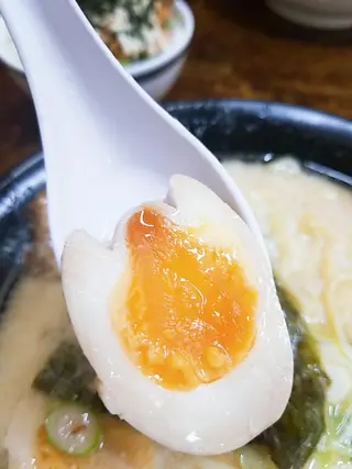 GIFT所属・谷 結奈のヘアスタイル