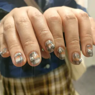 ネイル 〘パラジェル専門店〙 minoriのネイルデザイン