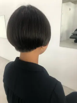 ショート カラー MIGxLIG所属・けー ボブのヘアスタイル