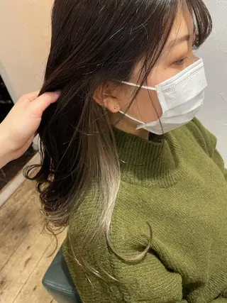 ロング カラー La  SHE's 天王寺店所属・マルヤマ リナのマツエク・マツパデザイン