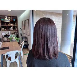 ロング カラー ツキダテ ユイのヘアスタイル