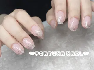 ネイル Nail •Head スパFortunaのネイルデザイン
