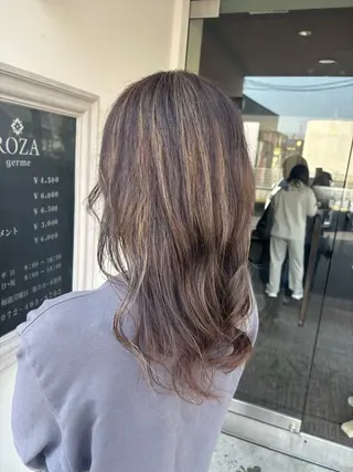 カラー 落海 風花のヘアスタイル