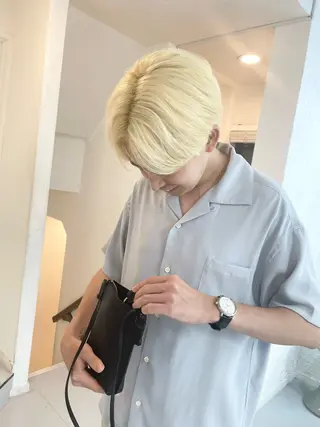 ショート カラー メンズ ブロンド・ハイトーン ／遠藤将太のヘアスタイル