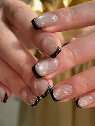 ネイル talo .のネイルデザイン