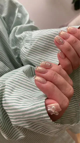 ネイル nailsalon　hue所属・小山 羽奈のネイルデザイン