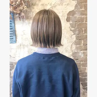 ショート カラー ブリーチ、パーマ 西部笑のヘアスタイル