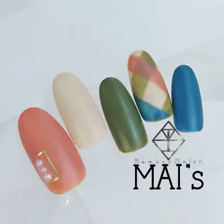 ネイル ネイリスト Erinaのネイルデザイン