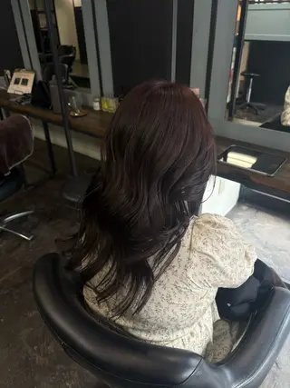 セミロング ユイカ🐮暖色カラー / 髪質改善のヘアスタイル