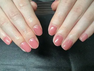 ネイル Emiネイルサロン＆スクール所属・Yui ゆいのネイルデザイン