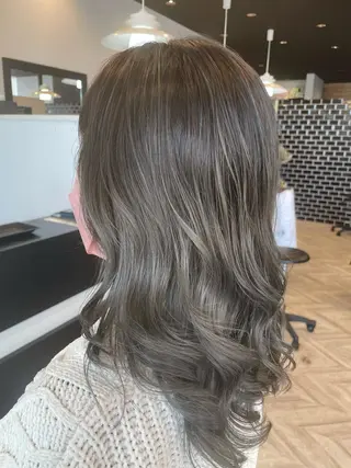 セミロング カラー NAP  hair &spa所属・小林 真由のエステ・リラクイメージ