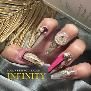 ネイル INFINITY所属・INFINITY nailのネイルデザイン