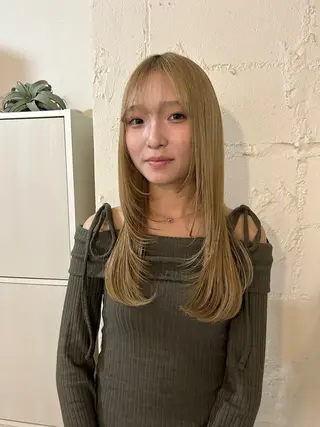 ロング stylist 倉本恋のヘアスタイル