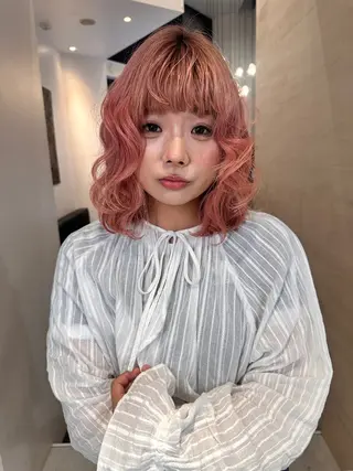 ショート カラー Hana ハイトーン🕯🩰のヘアスタイル