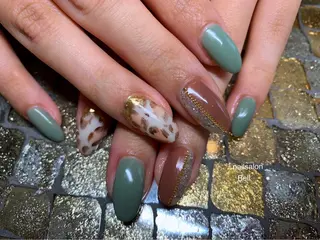 ネイル Y. Reonaのネイルデザイン